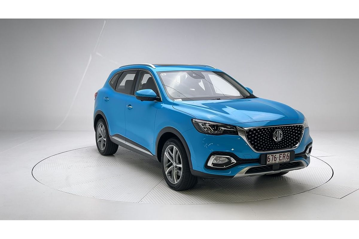 2022 MG HS Essence SAS23