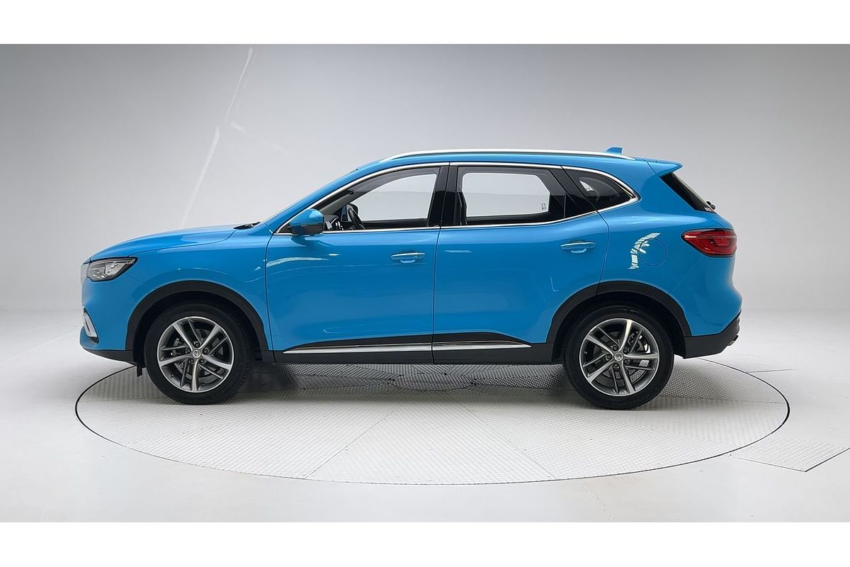 2022 MG HS Essence SAS23