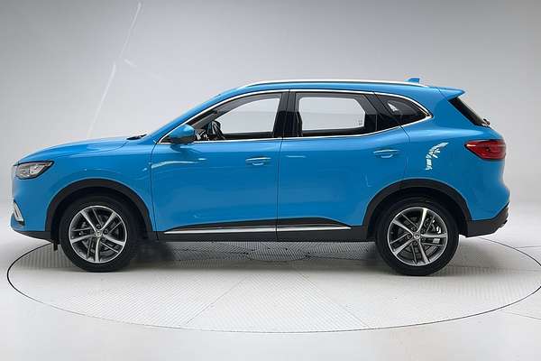 2022 MG HS Essence SAS23
