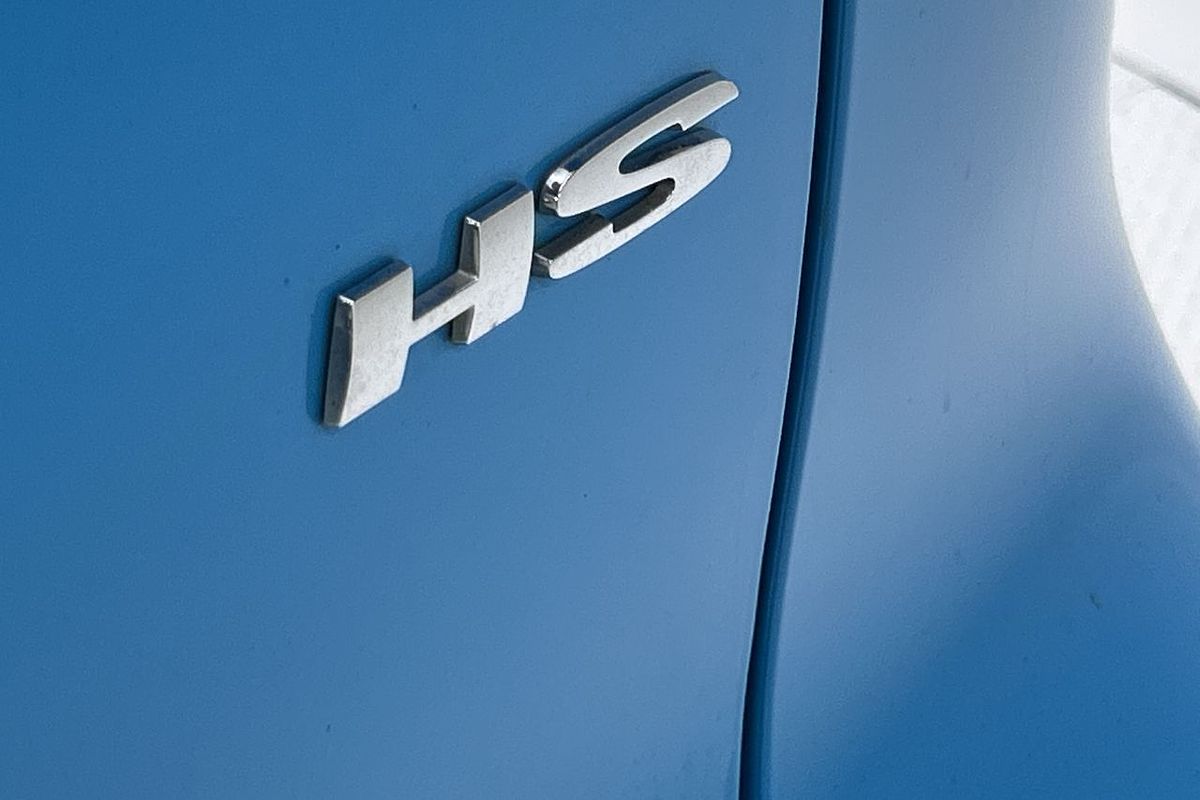2022 MG HS Essence SAS23
