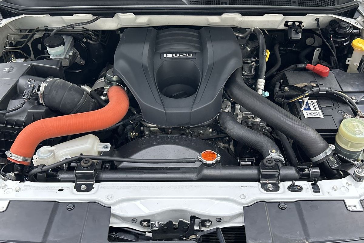 2017 Isuzu D-MAX SX High Ride Rear Wheel Drive