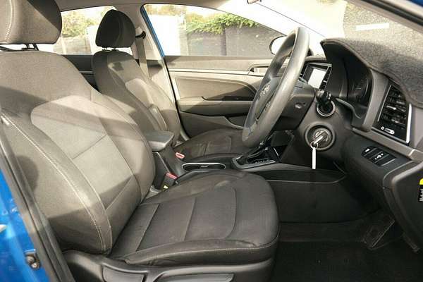 2017 Hyundai Elantra Active AD