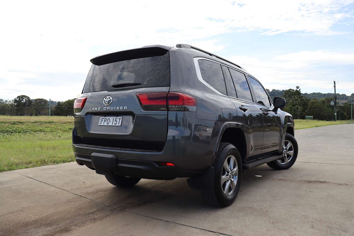 2022 Toyota Landcruiser VX FJA300R