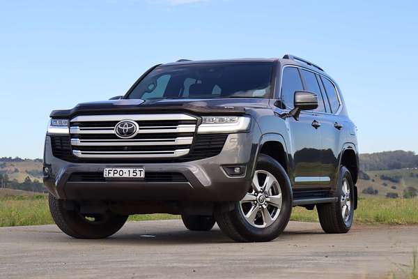 2022 Toyota Landcruiser VX FJA300R