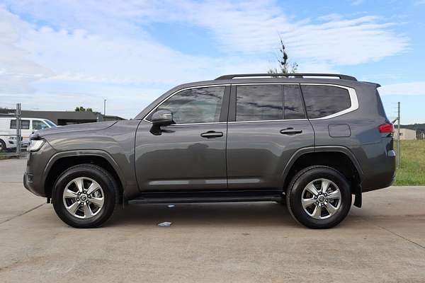 2022 Toyota Landcruiser VX FJA300R