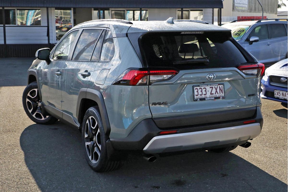 2020 Toyota RAV4 Edge AXAA54R