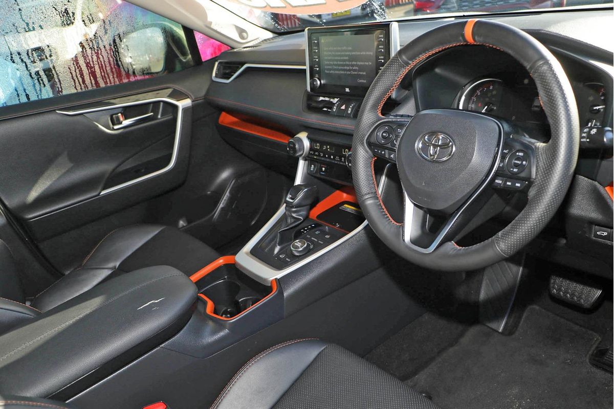 2020 Toyota RAV4 Edge AXAA54R