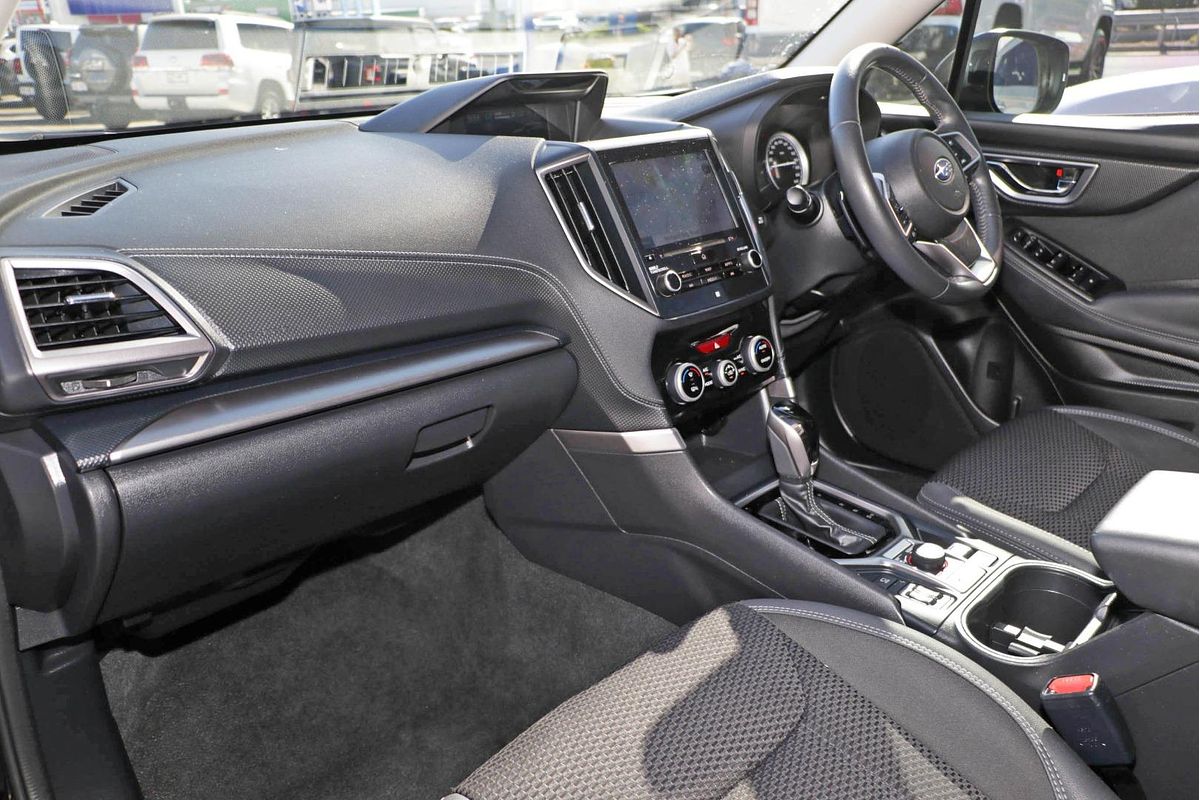 2020 Subaru Forester 2.5i Premium S5