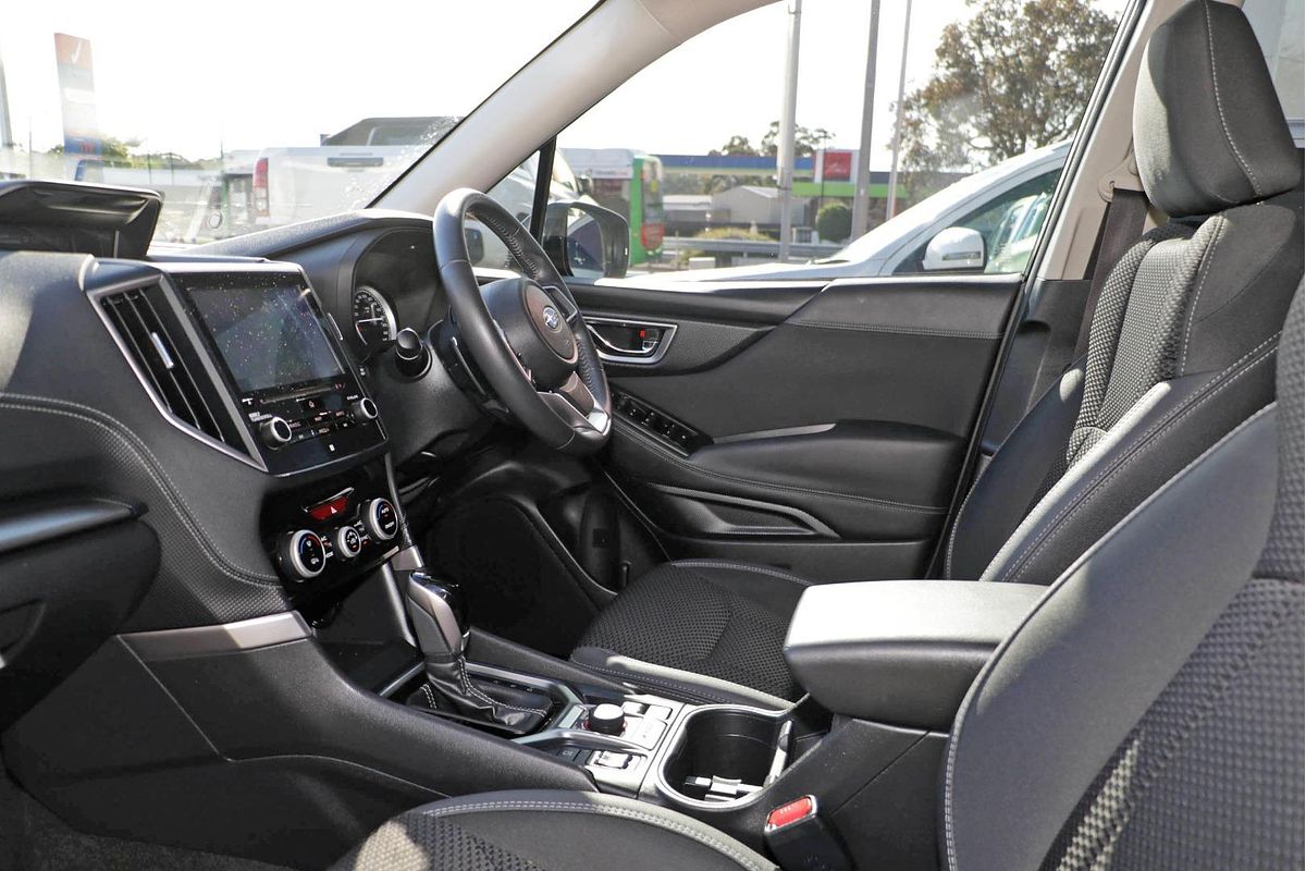 2020 Subaru Forester 2.5i Premium S5