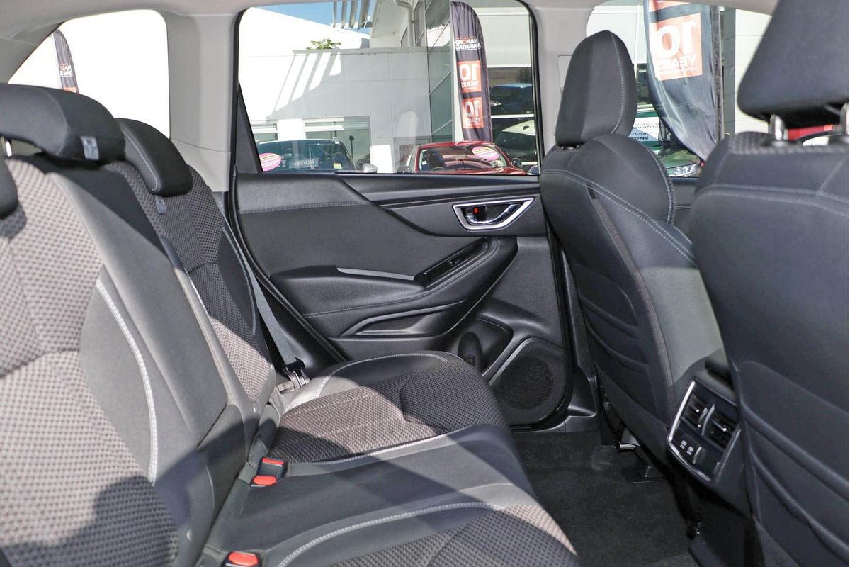 2020 Subaru Forester 2.5i Premium S5