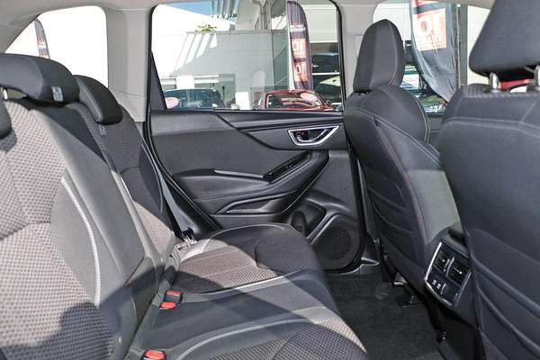 2020 Subaru Forester 2.5i Premium S5