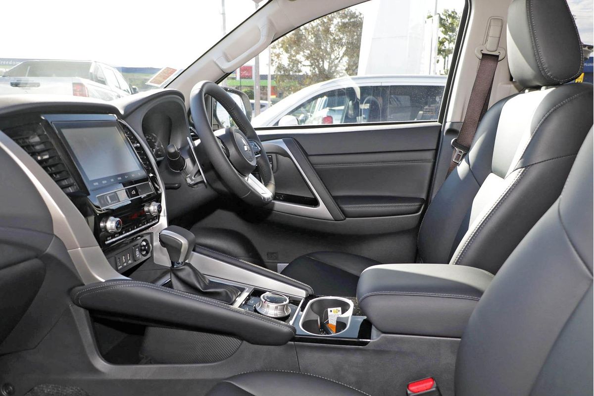 2024 Mitsubishi Pajero Sport GLS QG