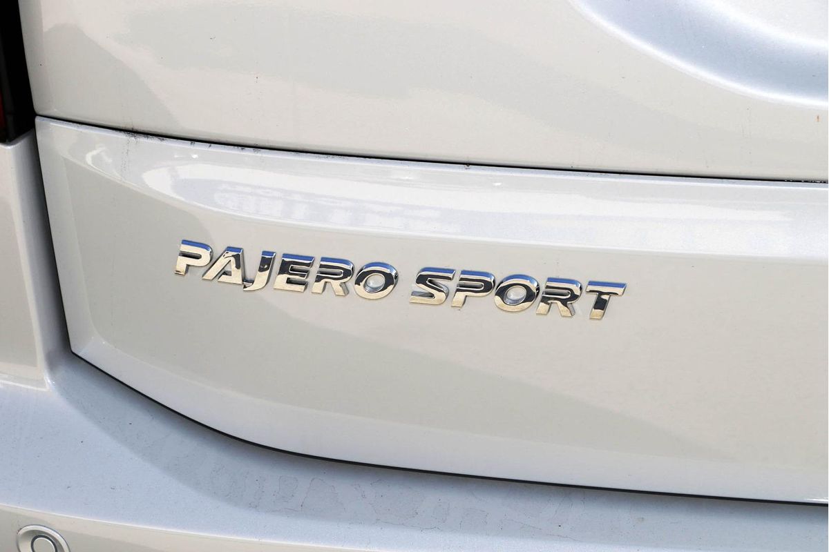 2024 Mitsubishi Pajero Sport GLS QG