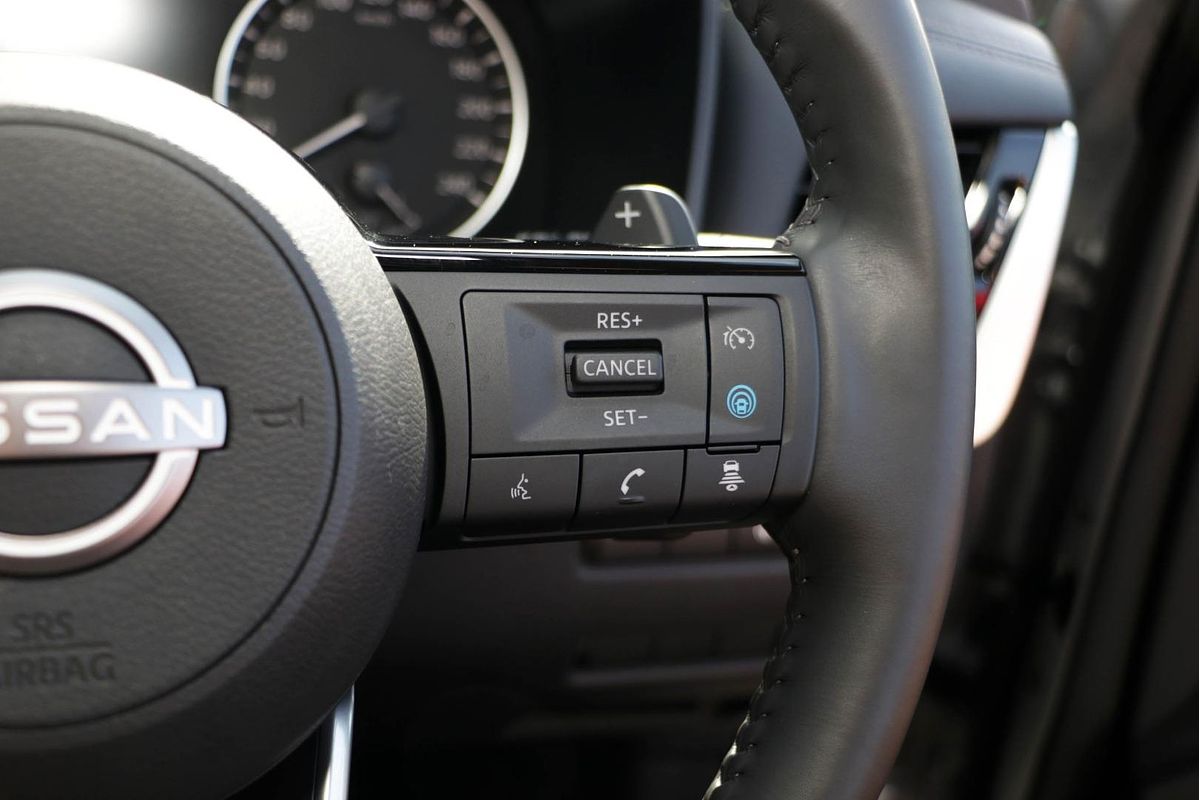2024 Nissan X-TRAIL ST-L T33