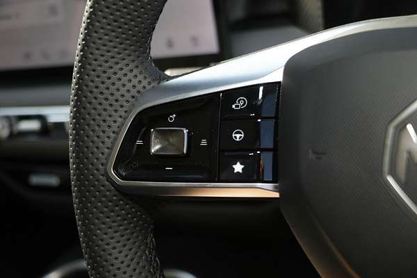2025 MG MGS5 EV Essence 49 ZS3EM