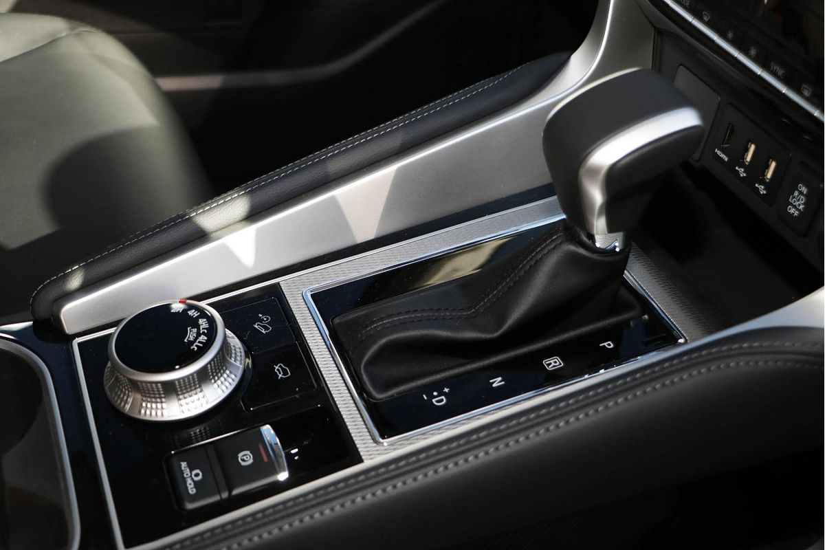 2024 Mitsubishi Pajero Sport GLS QG