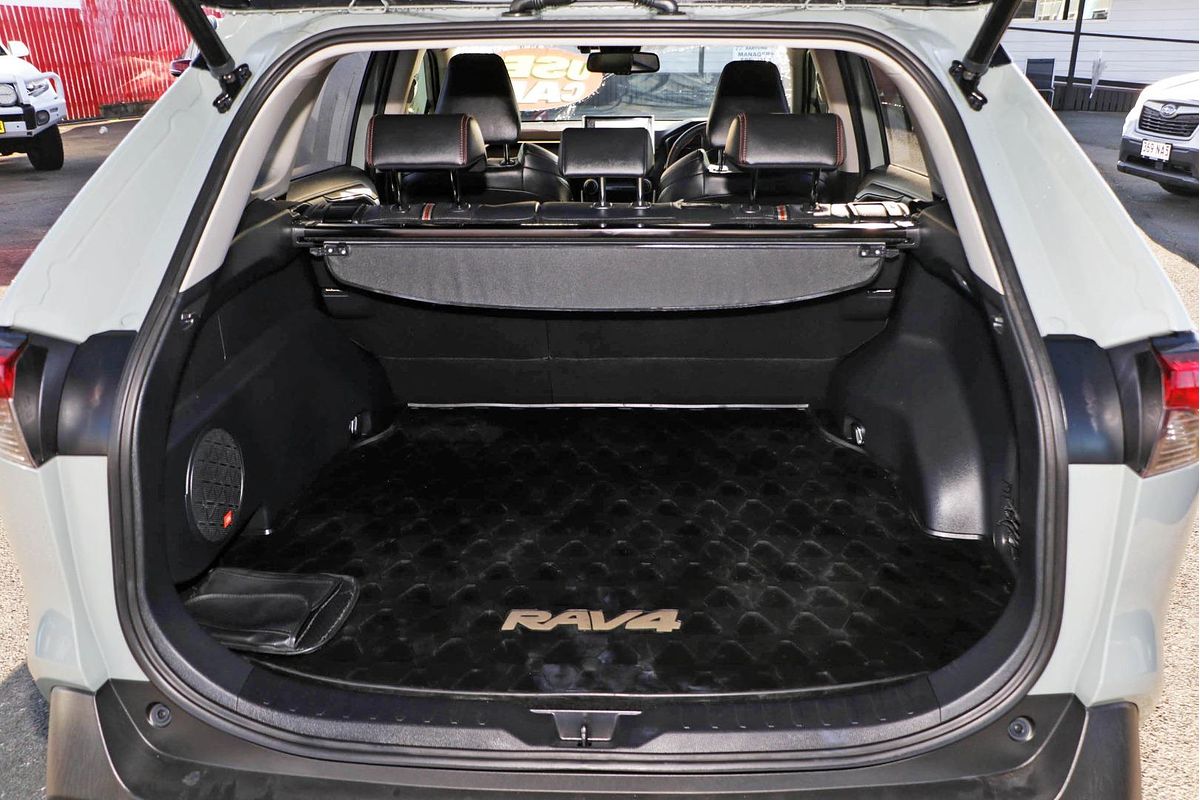 2020 Toyota RAV4 Edge AXAA54R
