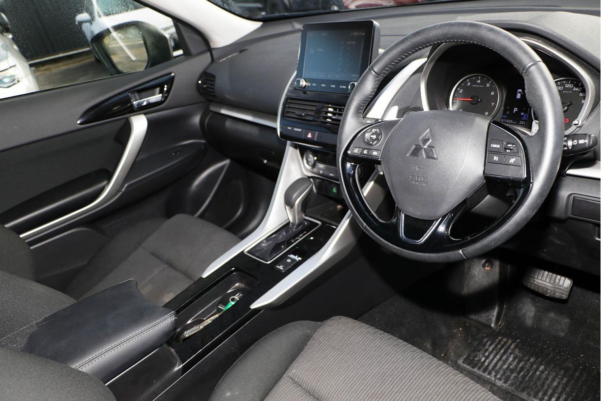 2024 Mitsubishi Eclipse Cross LS YB