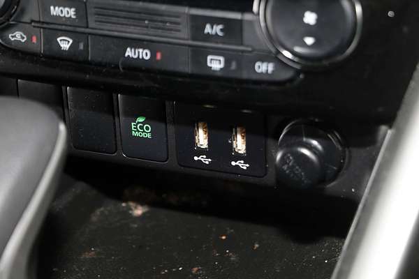 2024 Mitsubishi Eclipse Cross LS YB