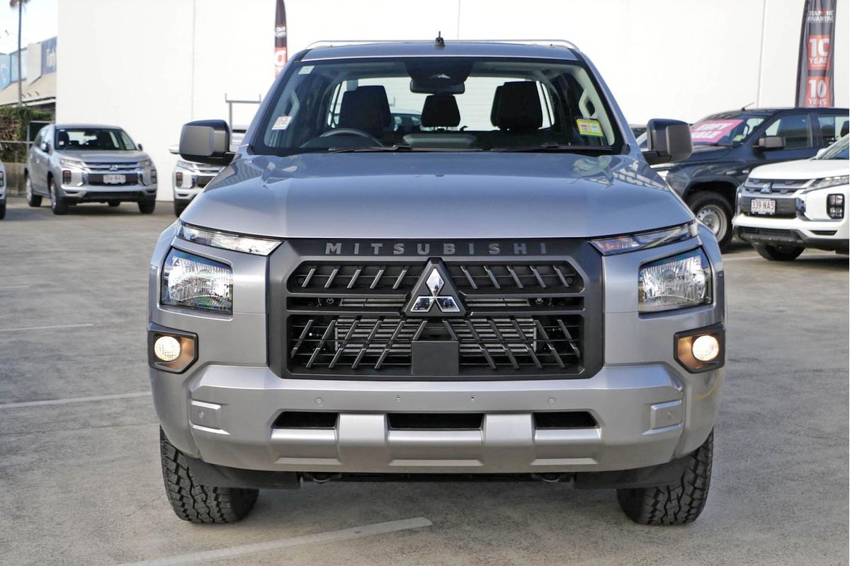 2025 Mitsubishi Triton GLX MV 4X4