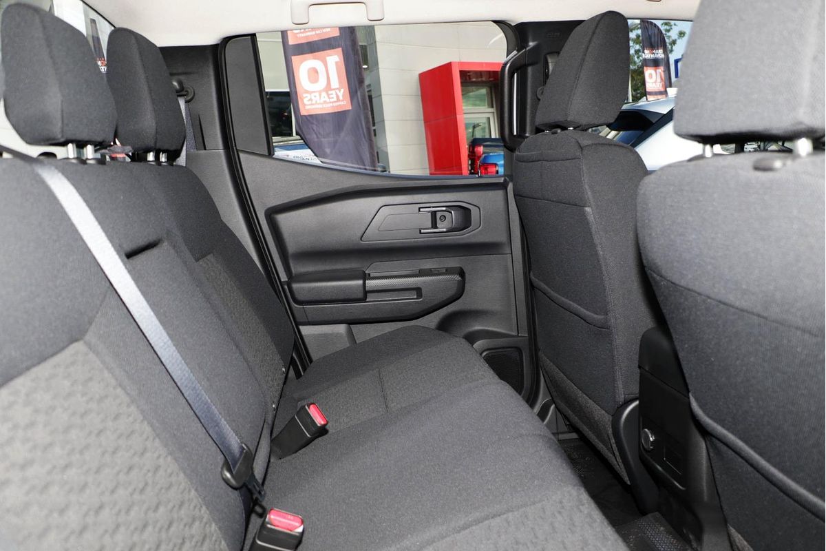 2025 Mitsubishi Triton GLX MV 4X4