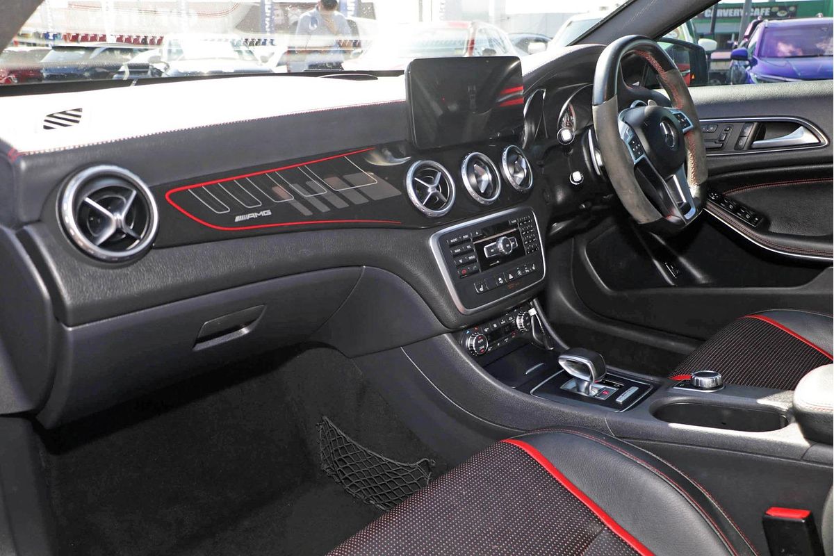 2015 Mercedes-Benz GLA-Class GLA45 AMG X156