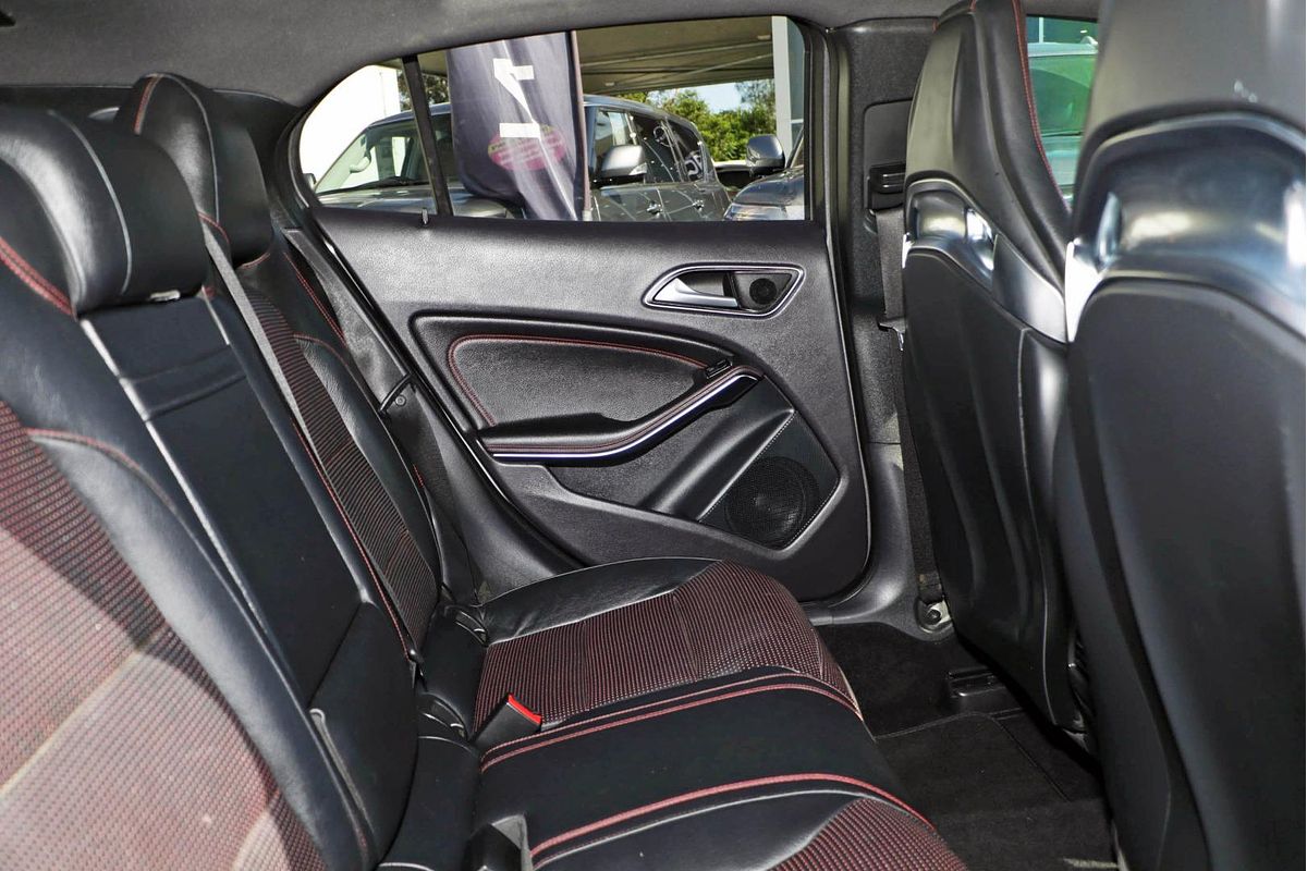 2015 Mercedes-Benz GLA-Class GLA45 AMG X156