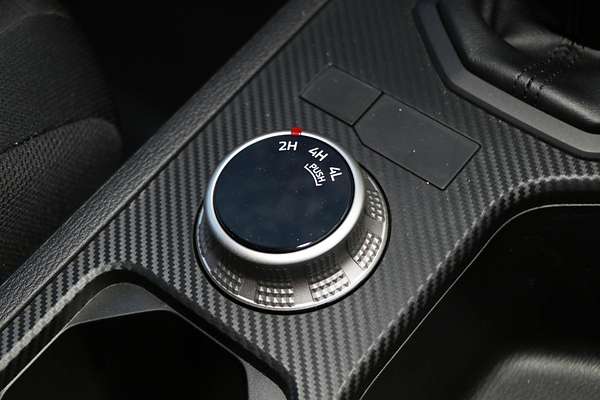 2025 Mitsubishi Triton GLX MV 4X4