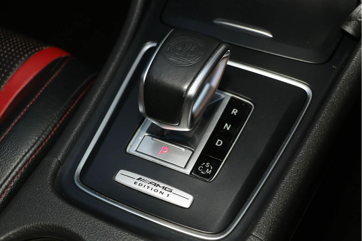 2015 Mercedes-Benz GLA-Class GLA45 AMG X156