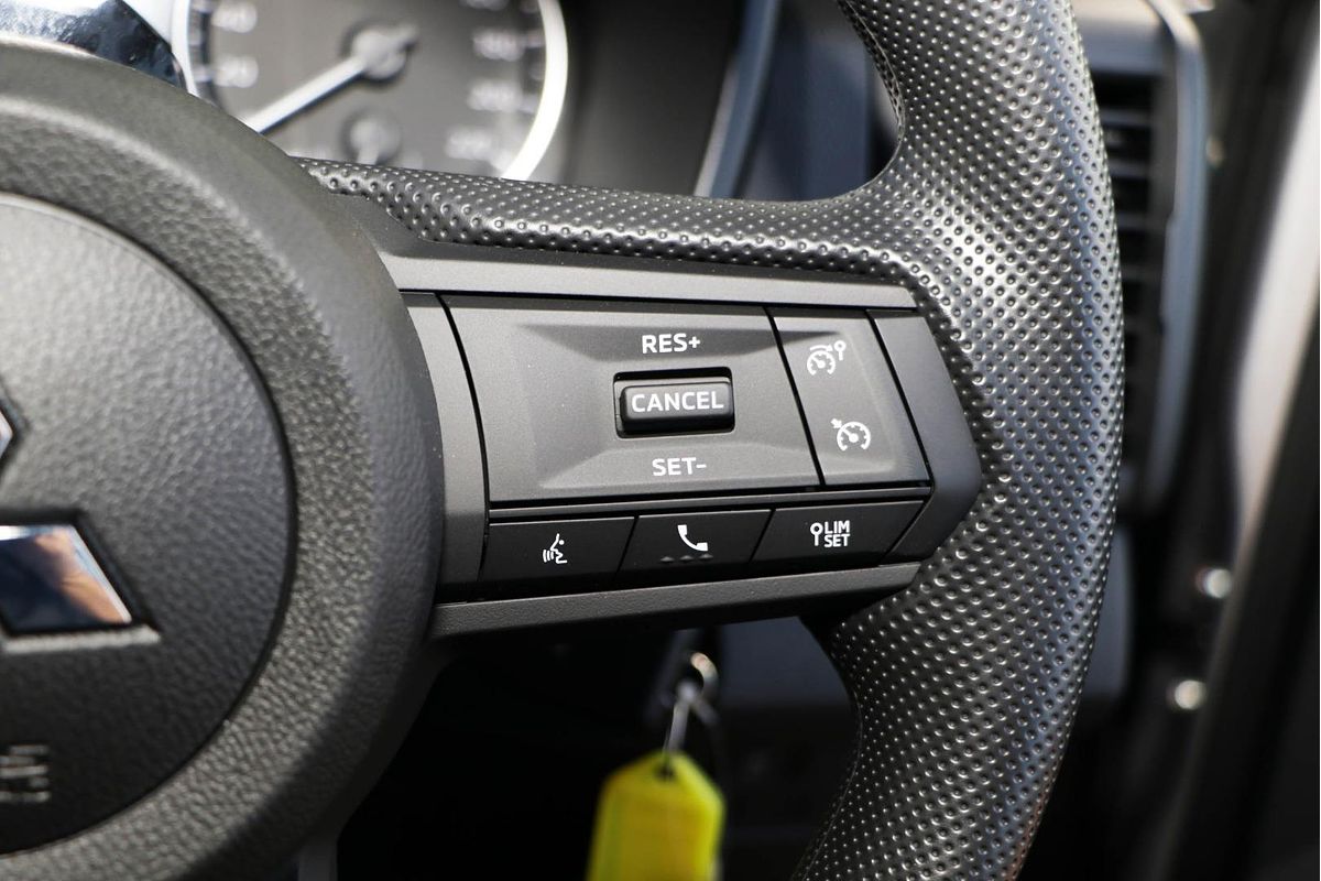 2025 Mitsubishi Triton GLX MV 4X4