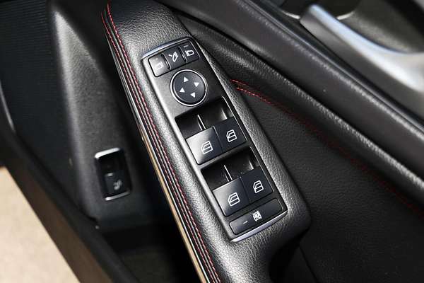 2015 Mercedes-Benz GLA-Class GLA45 AMG X156