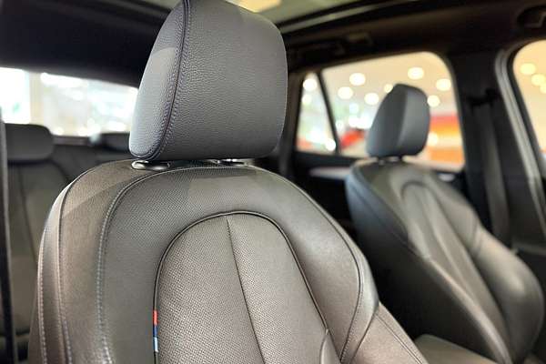 2017 BMW X1 xDrive25i F48