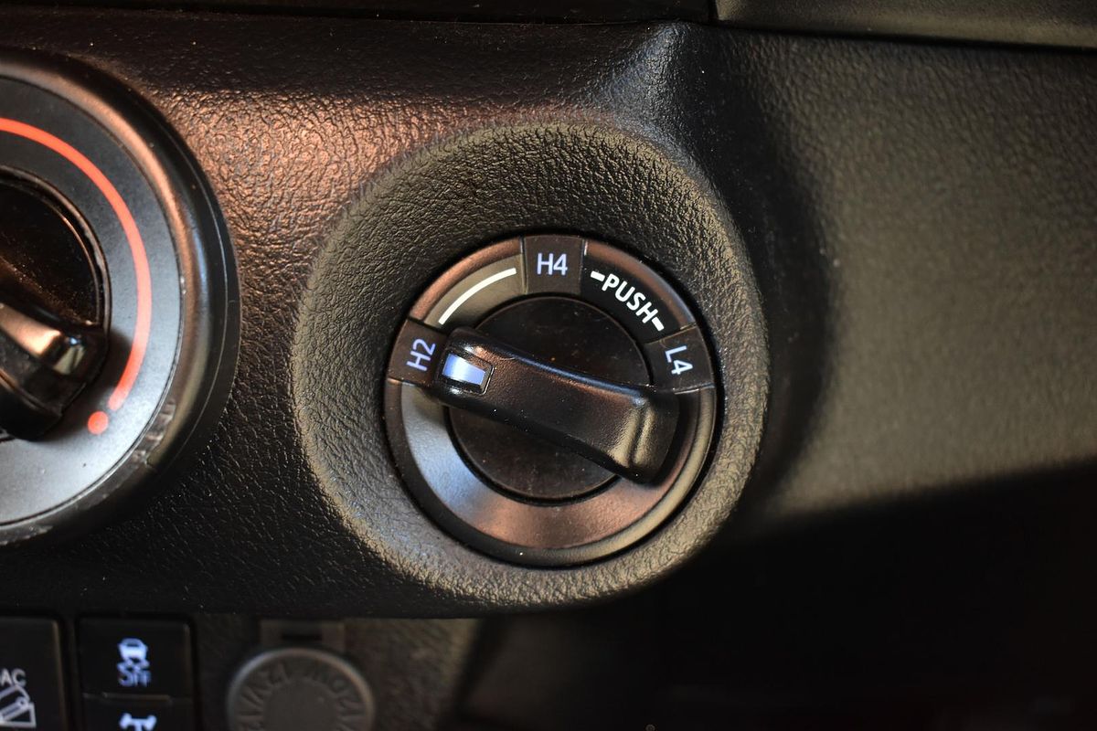 2021 Toyota Hilux SR GUN126R 4X4