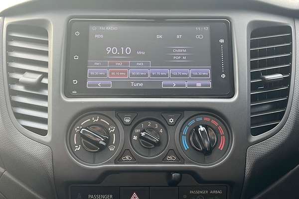 2023 Mitsubishi Triton GLX MR 4X4