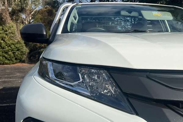 2023 Mitsubishi Triton GLX MR 4X4