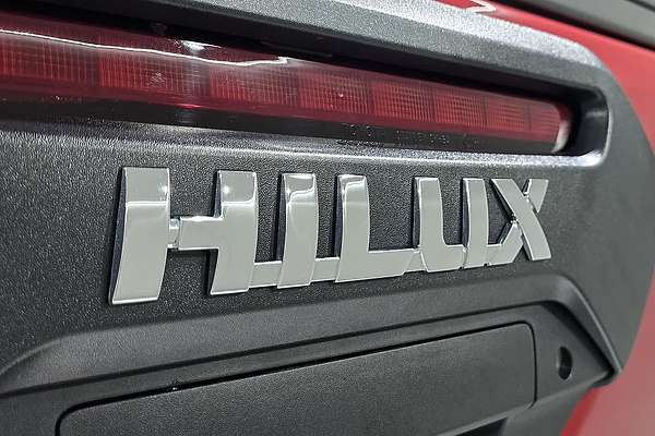 2024 Toyota Hilux Rogue 48V GUN126R 4X4