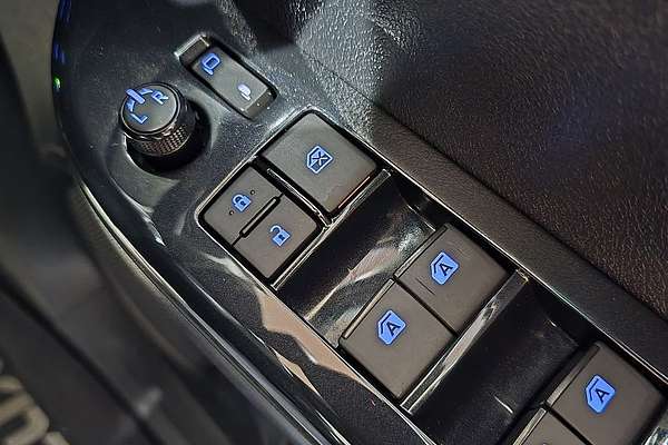 2024 Toyota Hilux Rogue 48V GUN126R 4X4