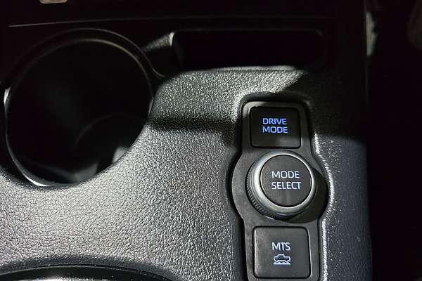 2024 Toyota Hilux Rogue 48V GUN126R 4X4