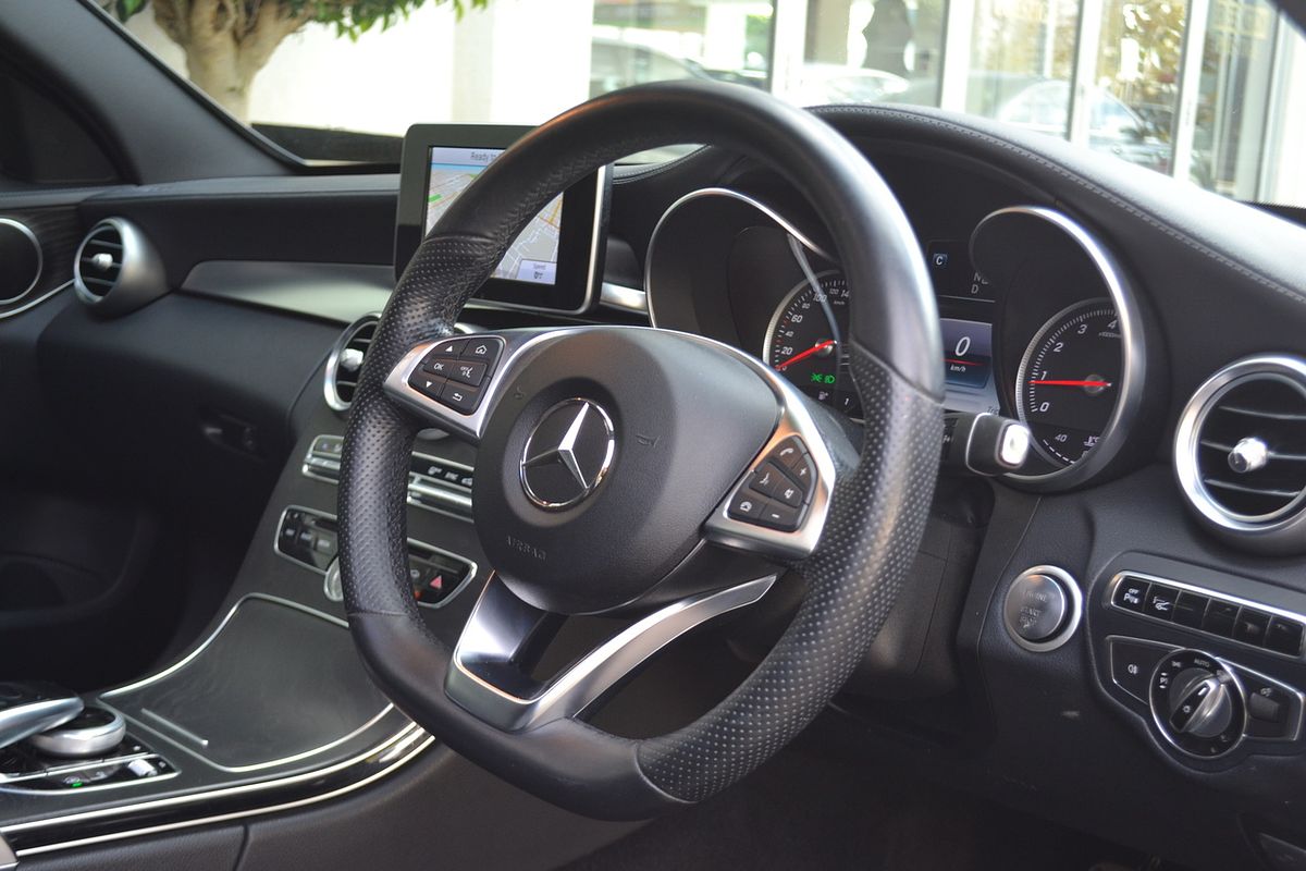 2014 Mercedes-Benz C-Class C200 W205