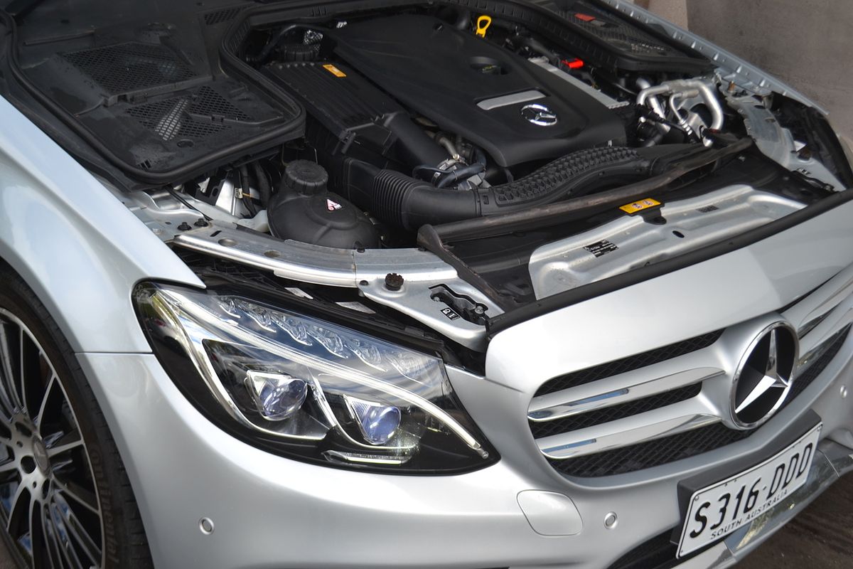 2014 Mercedes-Benz C-Class C200 W205