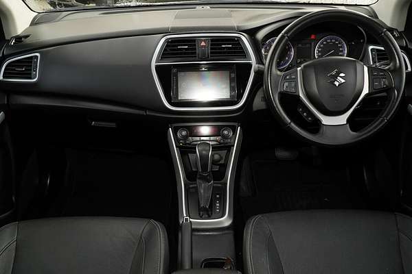 2018 Suzuki S-Cross Turbo Prestige JY
