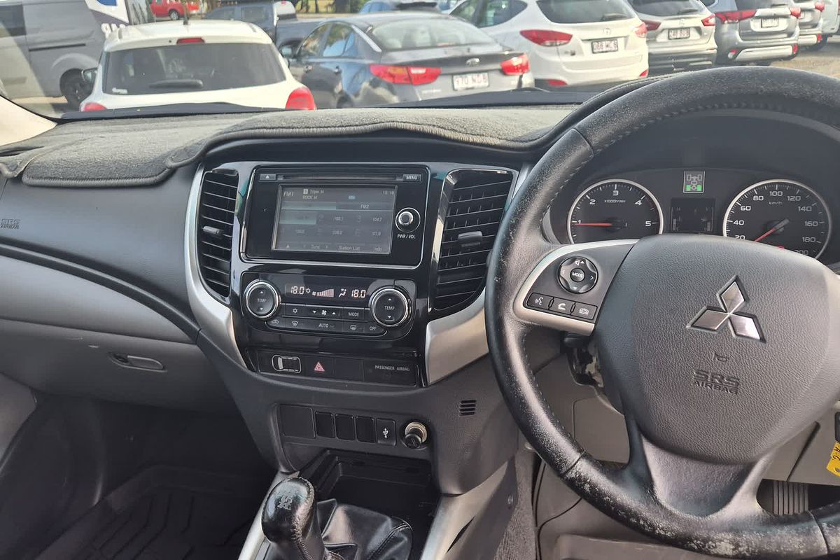 2015 Mitsubishi Triton GLS MQ 4X4