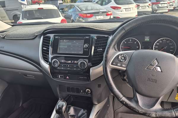 2015 Mitsubishi Triton GLS MQ 4X4
