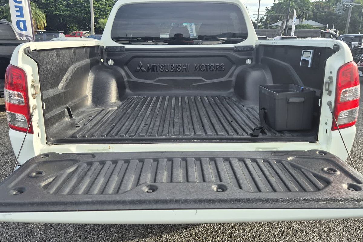 2015 Mitsubishi Triton GLS MQ 4X4