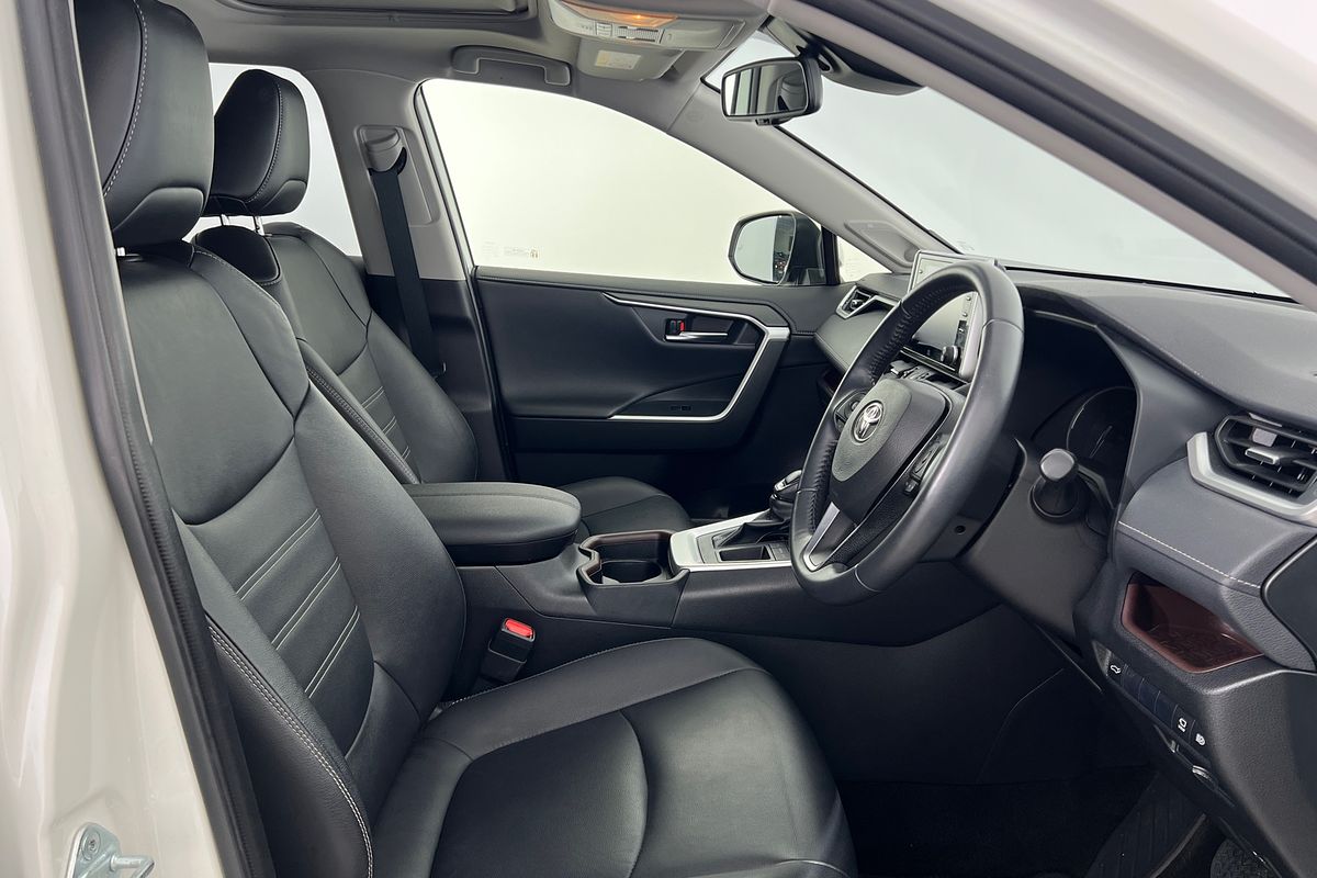 2020 Toyota RAV4 Cruiser MXAA52R