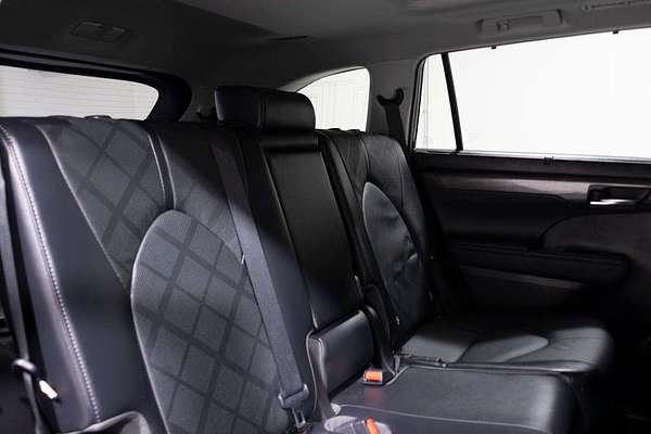 2022 Toyota Kluger Grande AXUH78R