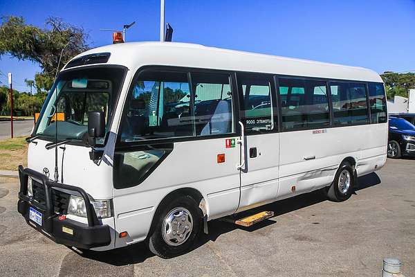 2010 Toyota Coaster XZB50R