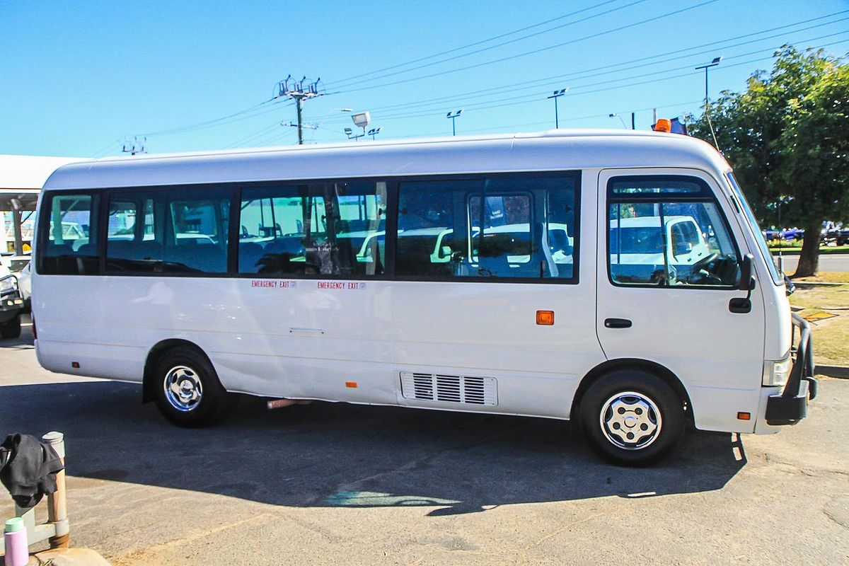 2010 Toyota Coaster XZB50R