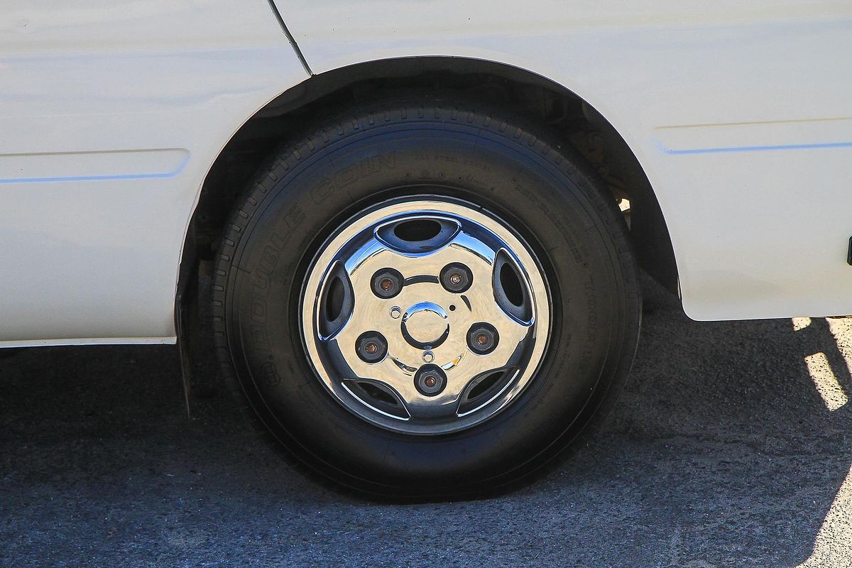 2010 Toyota Coaster XZB50R