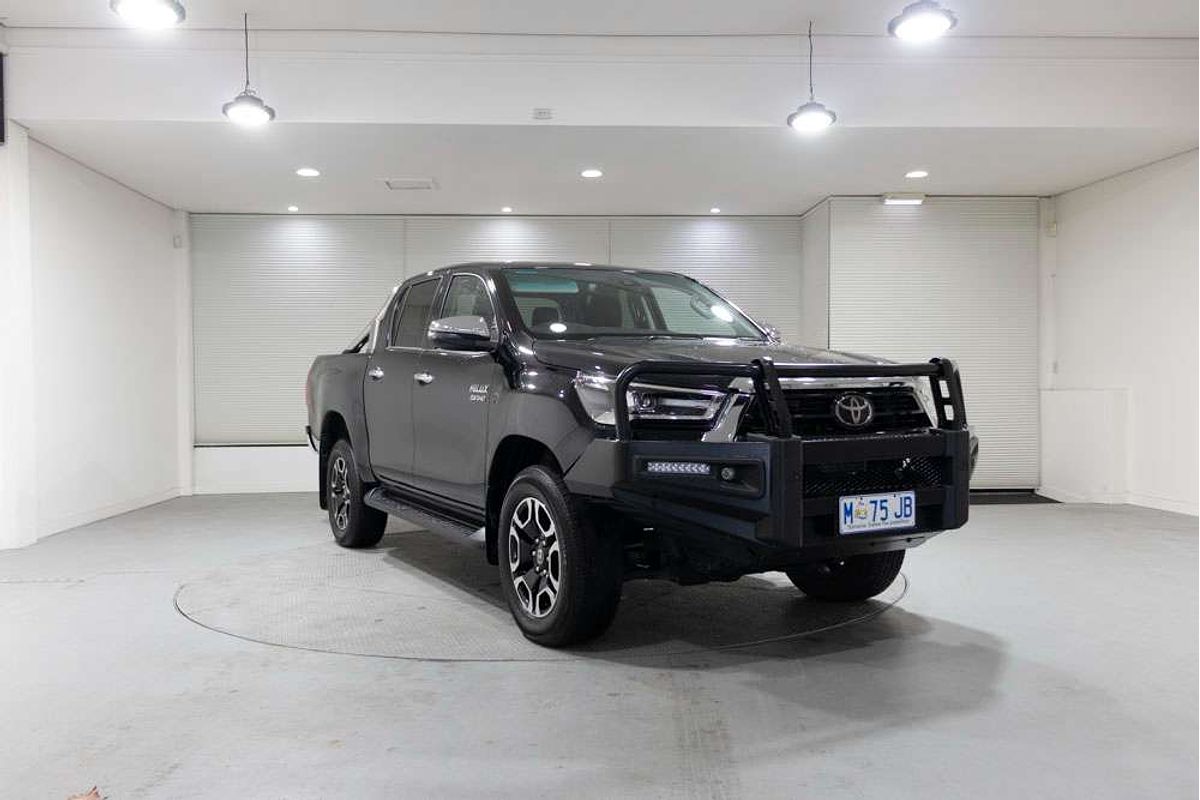 2022 Toyota Hilux SR5 GUN126R 4X4